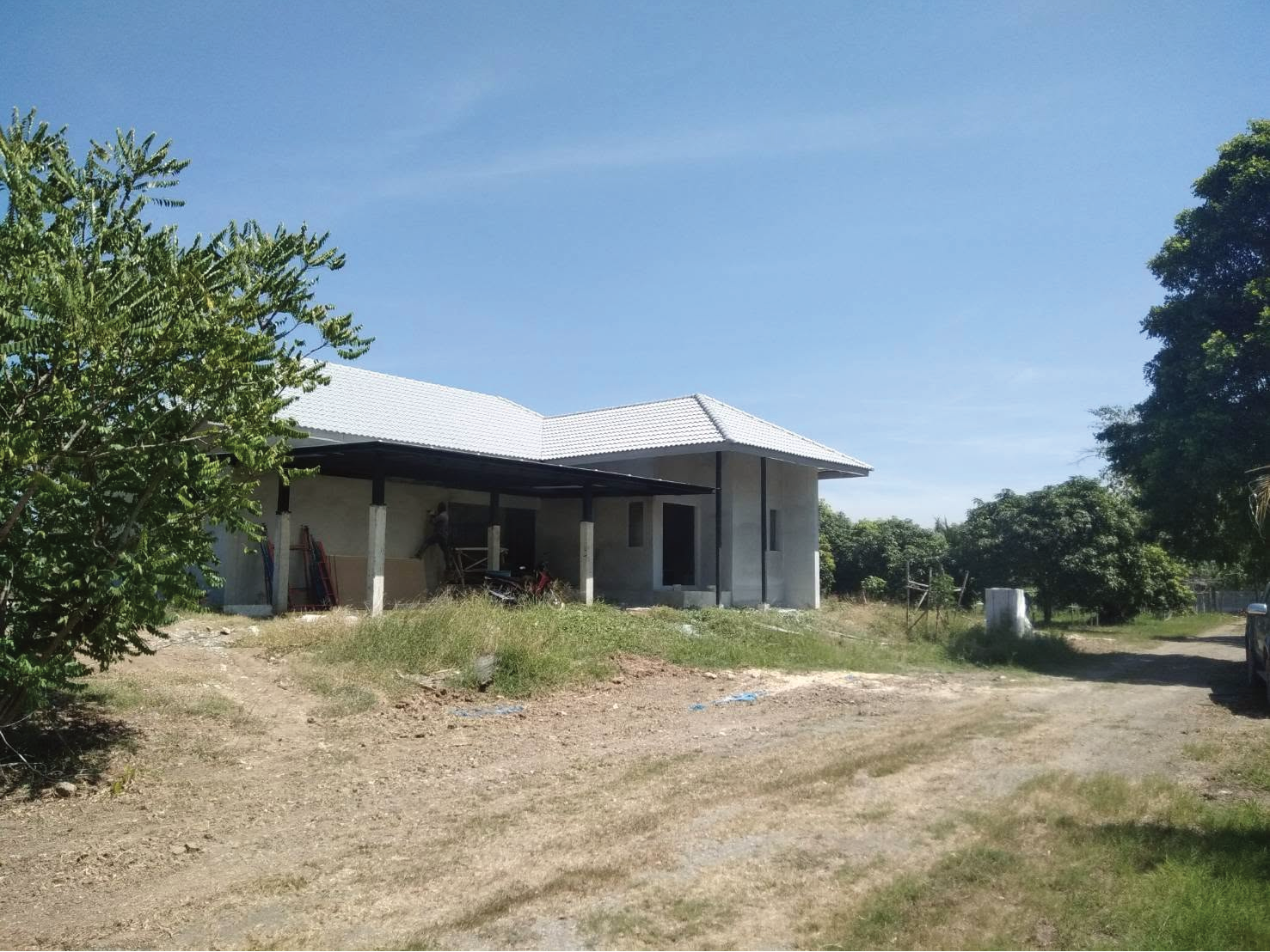 ภาพหน้างานตรวจสอบและแก้ไขระบบไฟฟ้าภายในบ้าน สำหรับงานซ่อมและปรับปรุงระบบไฟฟ้าบ้านทั้งหลัง