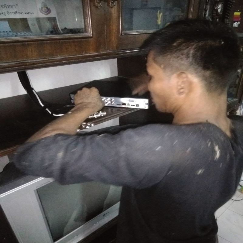 ติดตั้งเครื่องบันทึกกล้องวงจรปิด dahua 8 ช่อง
