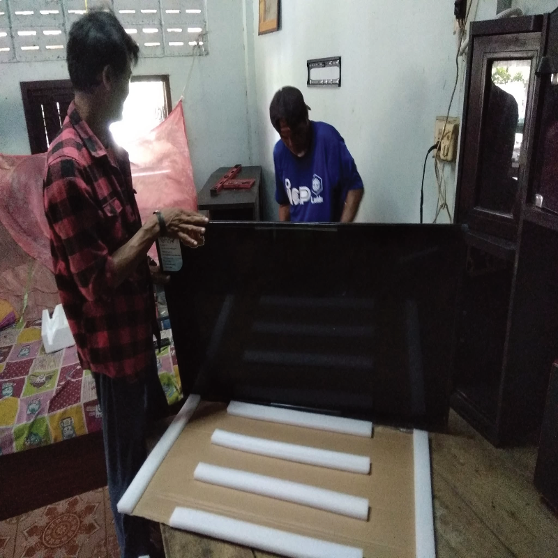 ประกอบขาแขวนทีวีติดผนัง